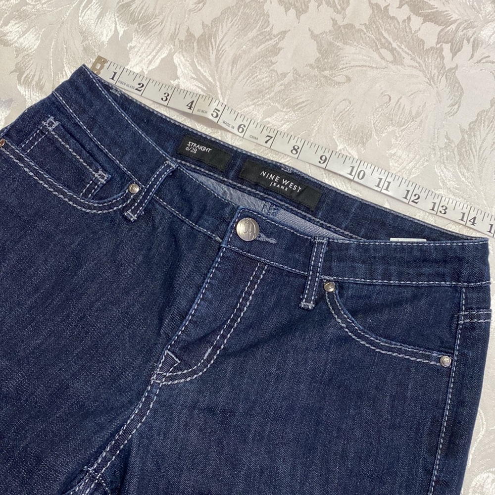 Nine West Straight Leg Jeans NWOT - Picture 4 of 10